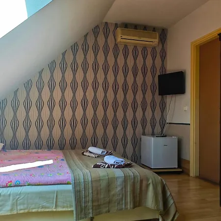 以利亚小屋旅馆 凯斯特海伊