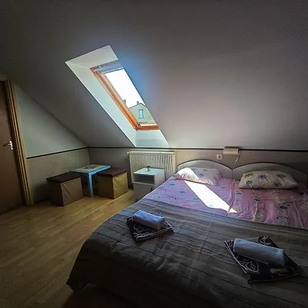 以利亚小屋旅馆 凯斯特海伊