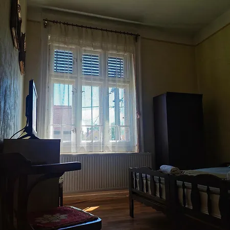 Illes Vendeghaz Guest house