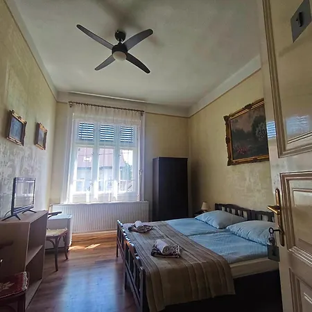 Pensjonat Illes Vendeghaz Keszthely